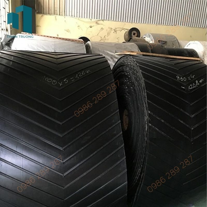 Băng tải cao su gân v b800